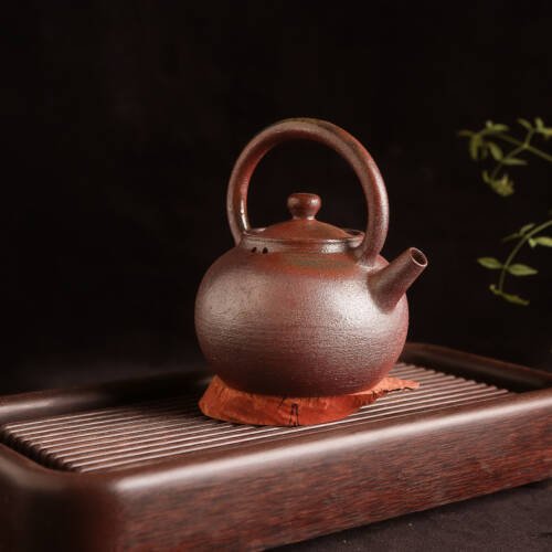 Wood-fired Teapot with Handle