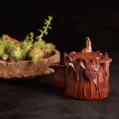 Lotus Rhythm Treasure Vase